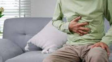 Como é a dor abdominal da dengue