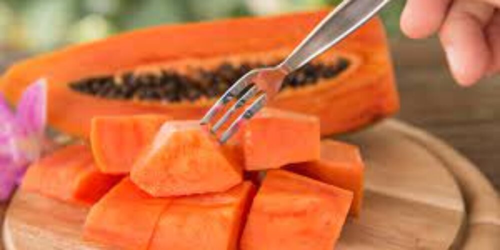Quem está com dengue pode comer mamão