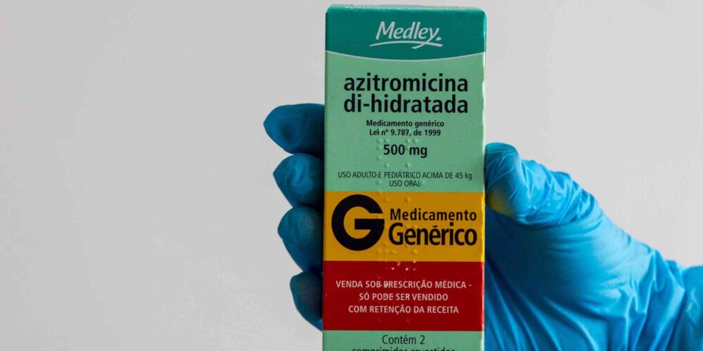 Quem tem dengue pode tomar azitromicina